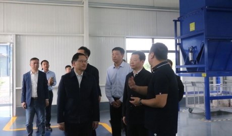 醫藥高新區黨工委副書記丁志強一行來訪調研！